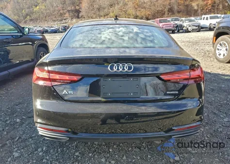 2025 Audi A5 Premium 45 z USA, uszkodzony, nr VIN WAUDACF55SA007796